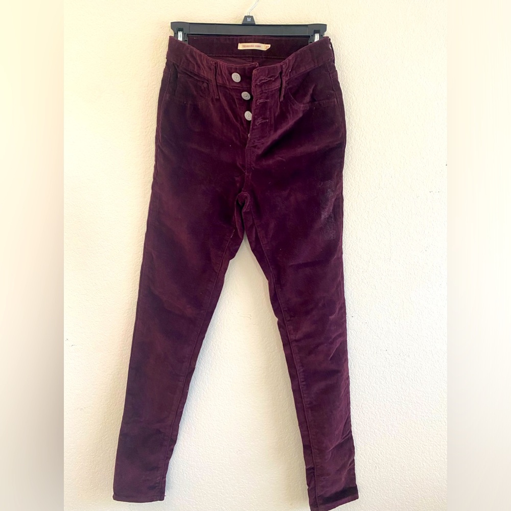 Levi's 721 High Rise Skinny Corduroy Pants -25- LEVI STRAUSS & CO